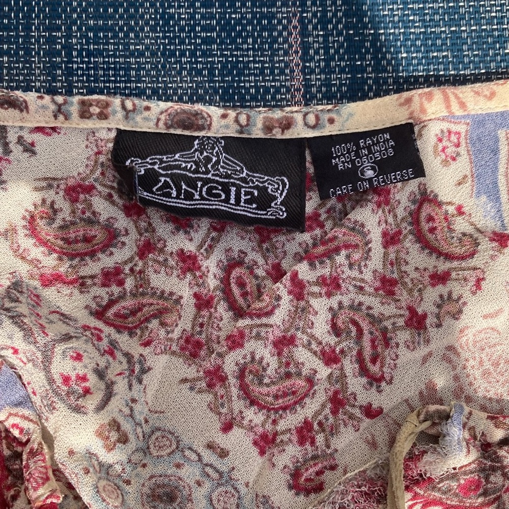 Top - Picture 5 of 6